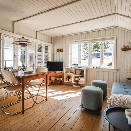 One-bedroom In הדרסלב