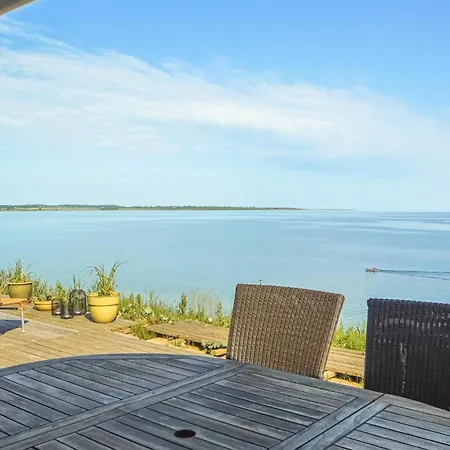 One-bedroom In Casa vacanze *